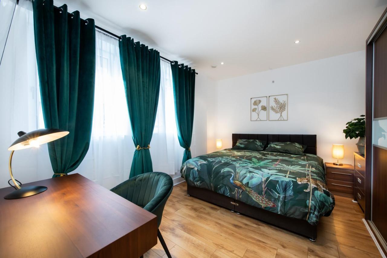 London Nino Apartments Exterior foto